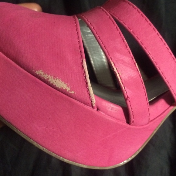 Fuchsia Chris T-Strap Shoe