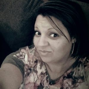 Meet your Posher, Stacy