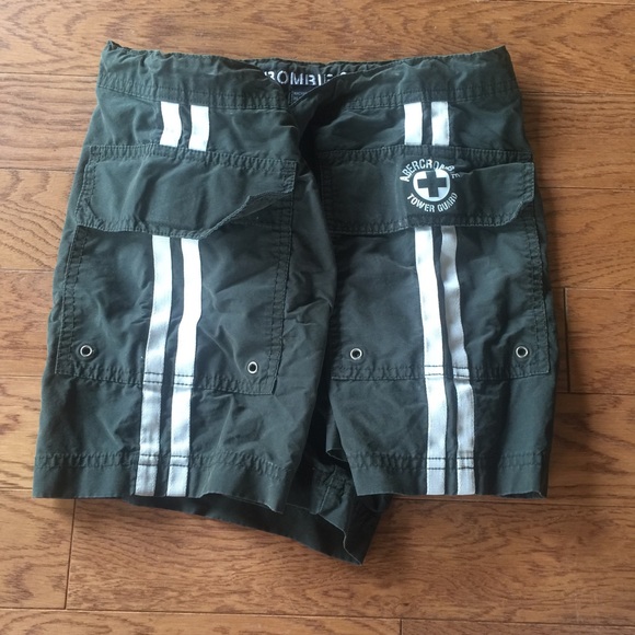 Abercrombie shorts - Picture 3 of 3