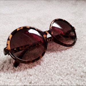 F21 Round Sunglasses