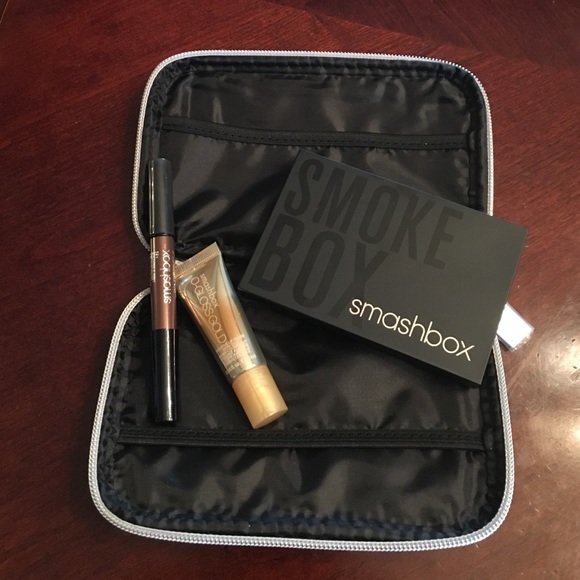 Smashbox Cosmetics Smoke and Mirror Set - Picture 3 of 4