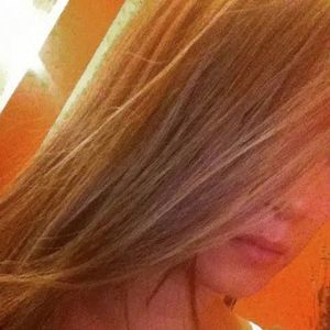 Meet your Posher, Leah