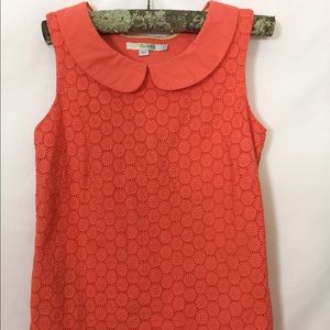 Peter Pan collar sleeveless top