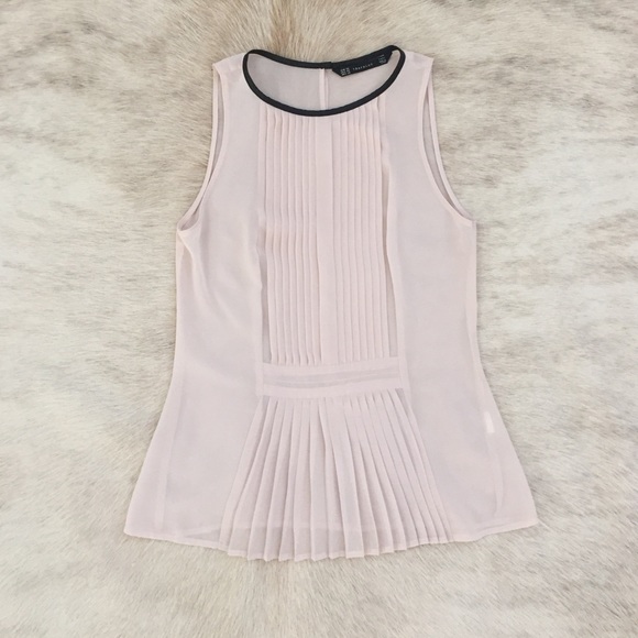 Zara Tops - Zara blouse