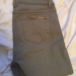 Michael Kors Capri's