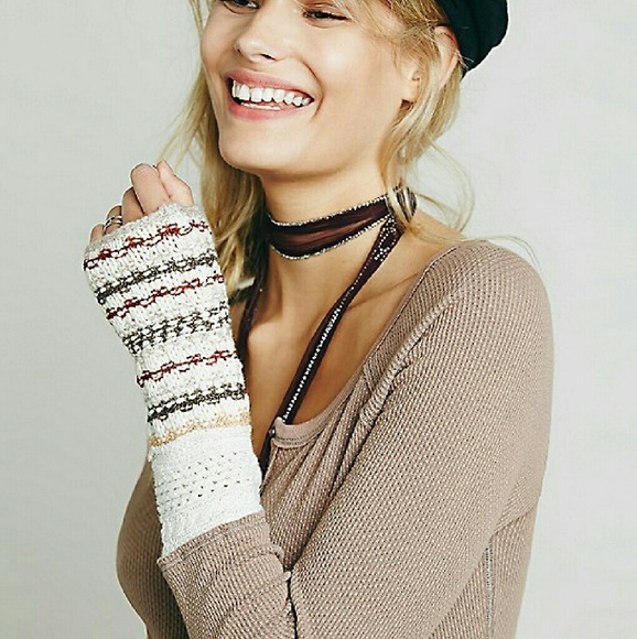 ❌Sold❌ Free People • Ski Lodge Cuff - Picture 3 of 4