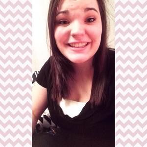 Meet your Posher, Kayla