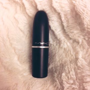 MAC Lipstick in Fantasia (Lustre Finish)