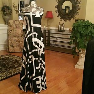 Elan Beach Strapless Maxi Dress