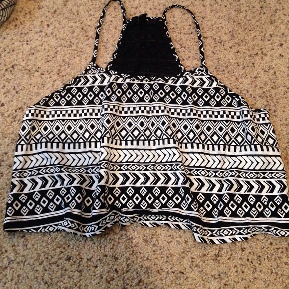 Tribal print Forever 21 crop top - Picture 1 of 1