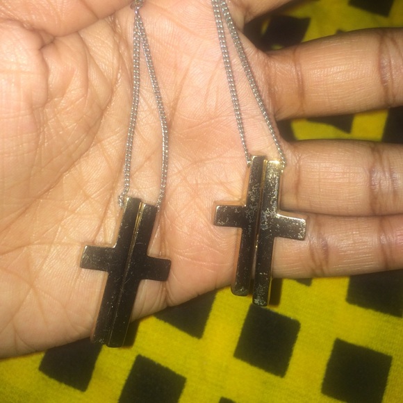 GOLD DANGLING CROSS EARRINGS