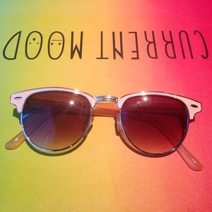 Peach sunnies