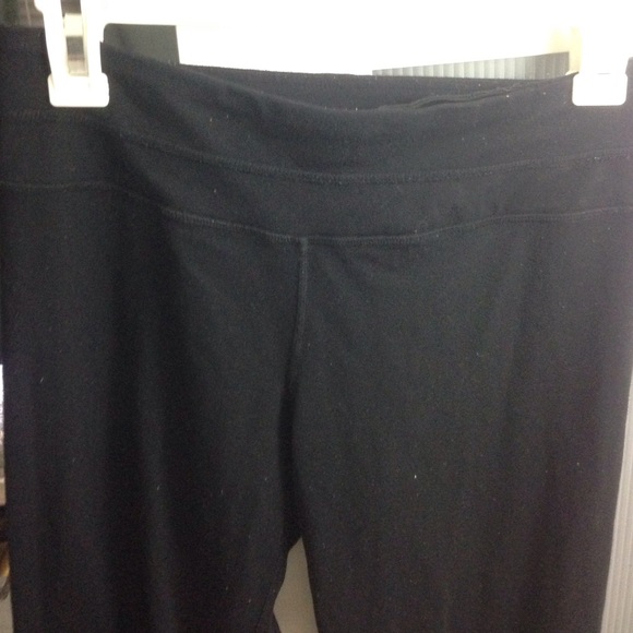 Authentic lululemon bootcut flare pants