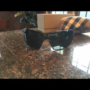 Burberry Sunglasses