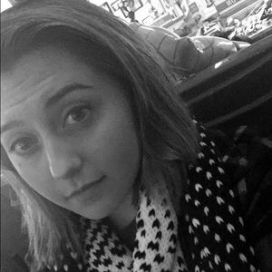 Meet your Posher, Stephanie