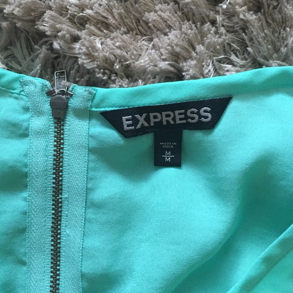 Express Blouse - Picture 2 of 2