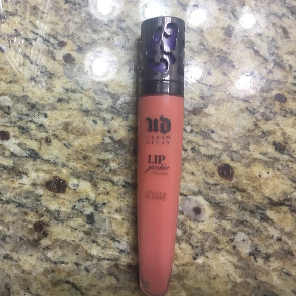 Urban decay lip gloss