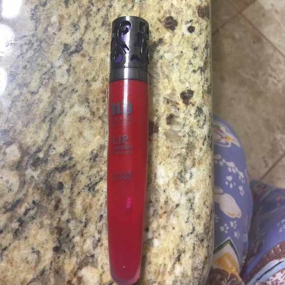 Urban decay lip junkie gloss