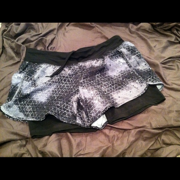 NWOT ATHLETIC GALAXY SHORTS