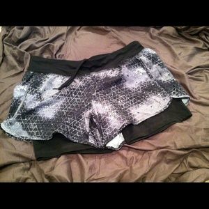 NWOT ATHLETIC GALAXY SHORTS