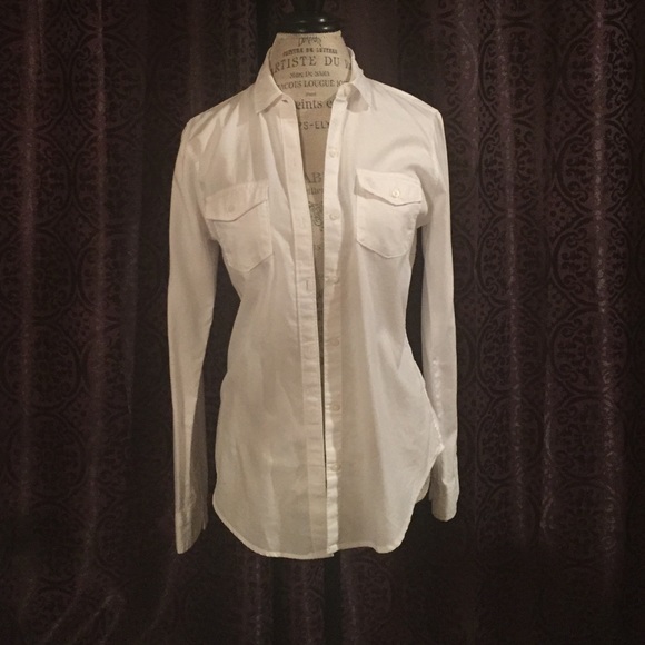 ❤️White Button Down ❤️