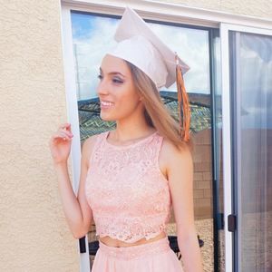 Meet your Posher, Taylor