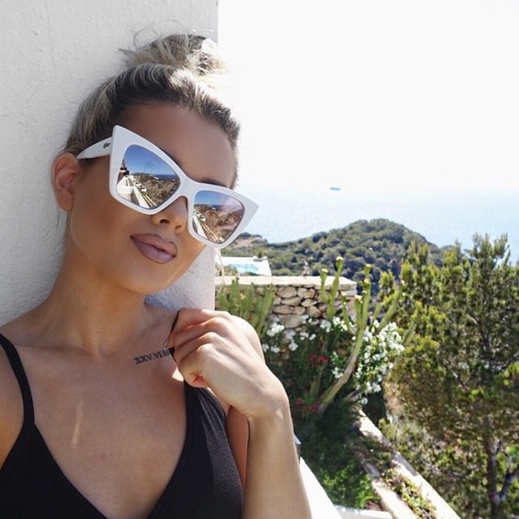 Quay Australia Vesper Sunglasses White