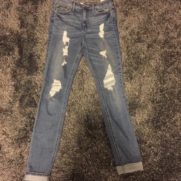 Hollister high waisted distressed skinny jeans