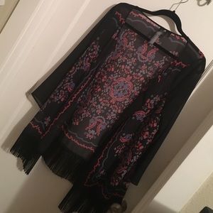 Black fringe designed kimono