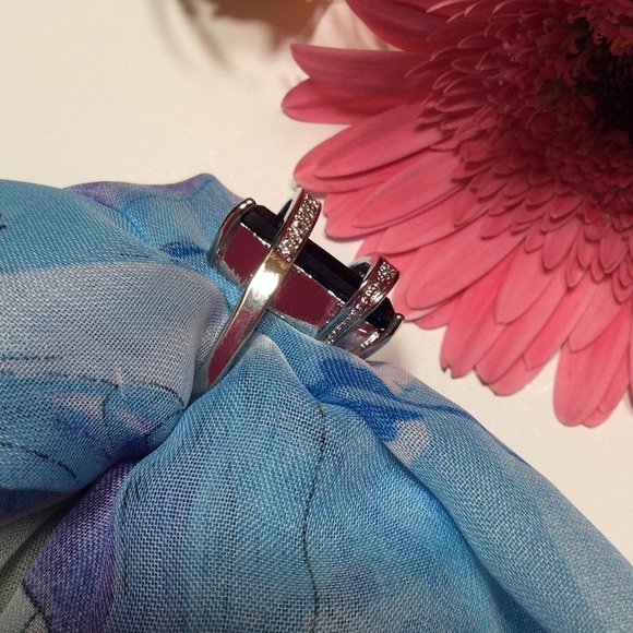 925 Stamped Sterling Silver Blue Sapphire Ring - Picture 4 of 4