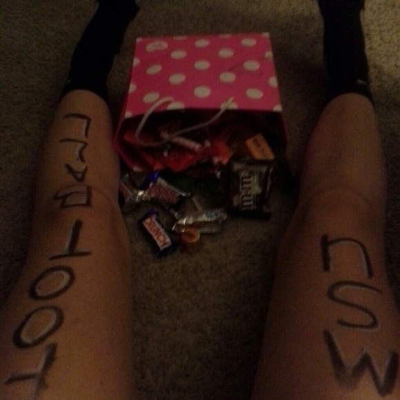 Meet your Posher, Mya - Picture 2 of 2