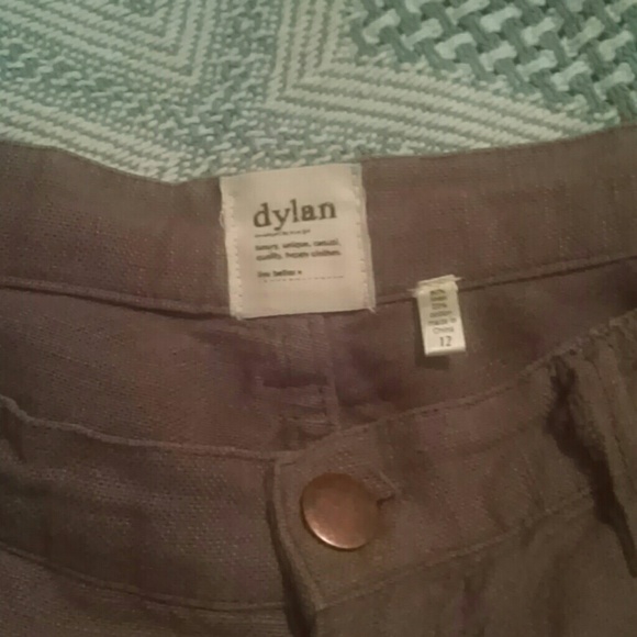 Dylan Shorts - Picture 2 of 3
