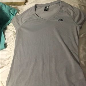 Northface vapor wick shirt