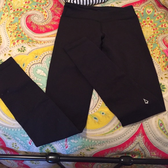 Ivivva Long Black Leggings Size 10