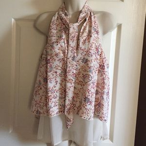 💥Final Sale💥 Zara Top with Tie Neck