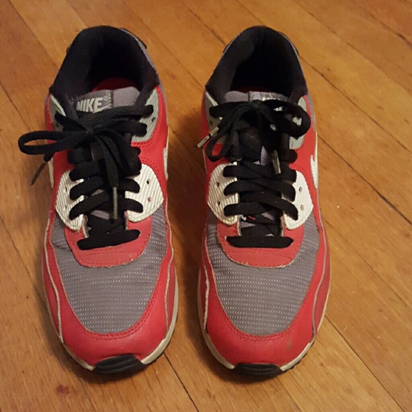 Nike Shoes - Nike Air Max Sneakers
