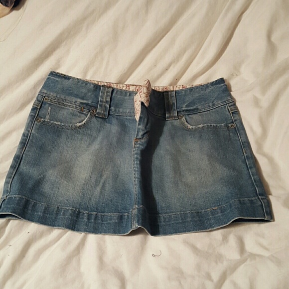 Jean skirt - Picture 1 of 1