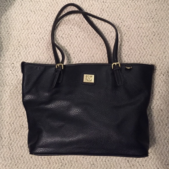 Black Anne Klein bag