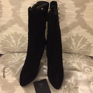 Giuseppe Zanotti Zadina Velour high heeled Boot