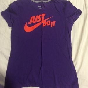 Nike purple t-shirt