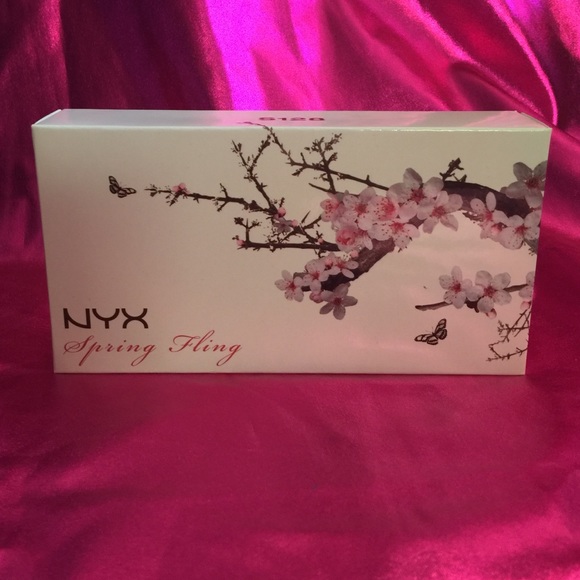 NYX Other - NYX eyeshadow