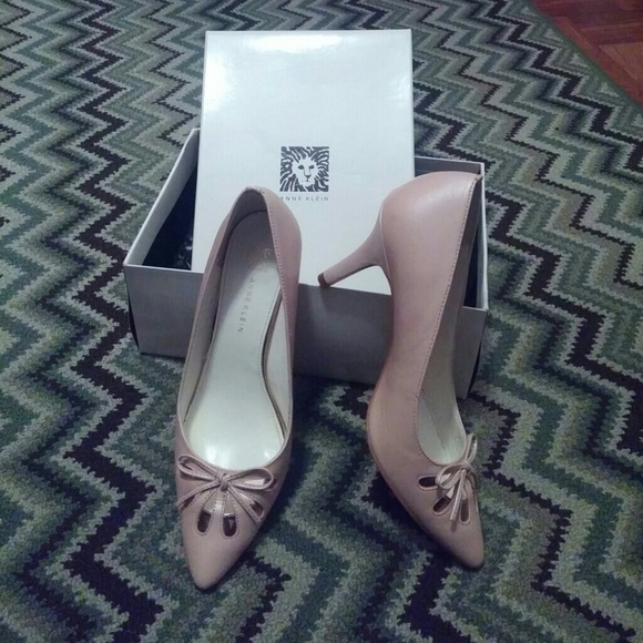 Anne Klein 3" heels "Akyasmeen"