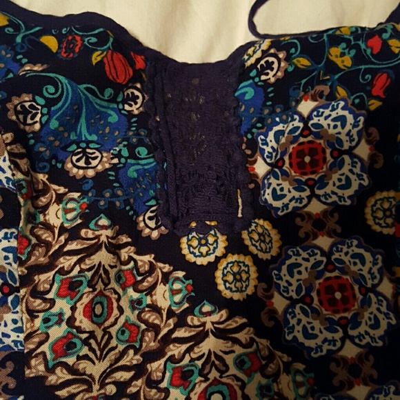 Short dress - Picture 2 of 2