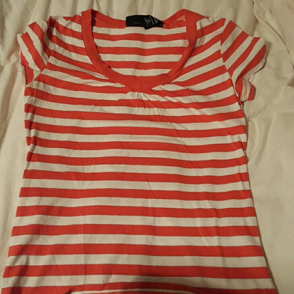 Short sleeved tee - Picture 1 of 2