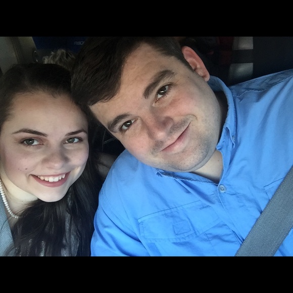 Meet your Posher, Destinee - Picture 2 of 4