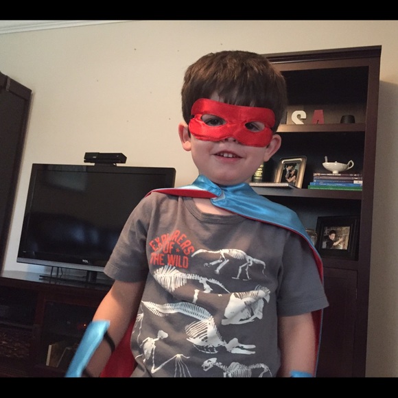 Meet your Posher, Destinee - Picture 4 of 4