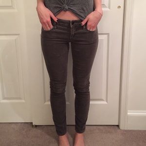 GAP Corduroys Always Skinny. Size 27/4r.