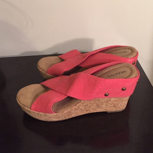 Shoes - Picture 2 of 2