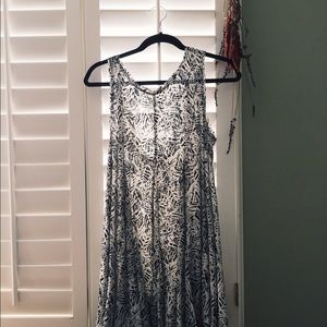 Ecote Open Back Trapeze Dress