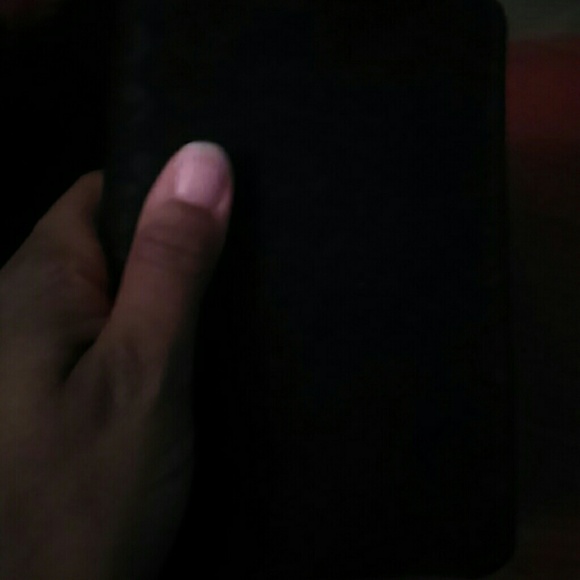 Wristlet wallet ?? - Picture 4 of 4